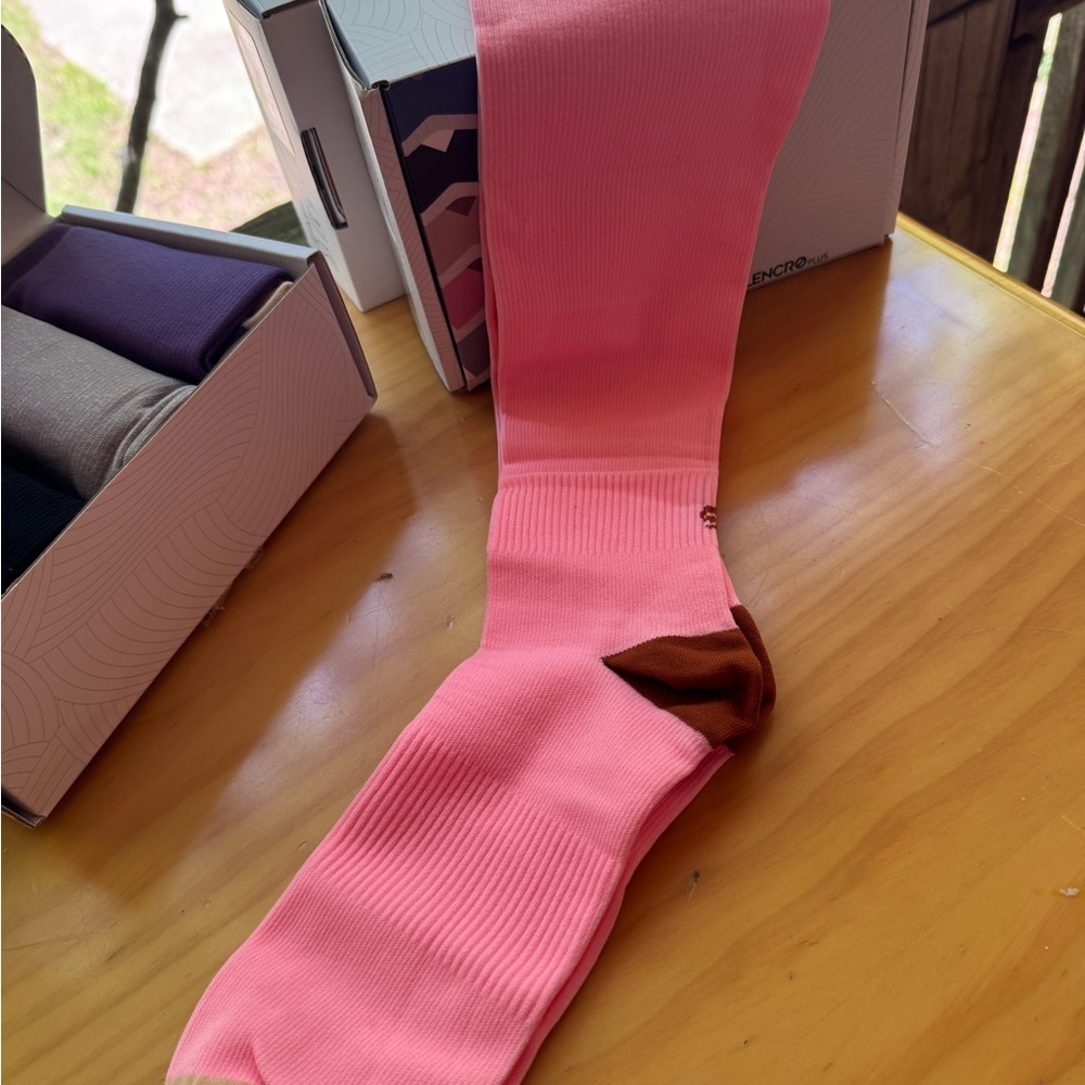 Women's Compression Socks Box Set - Multicolor - Picture 4 of 4